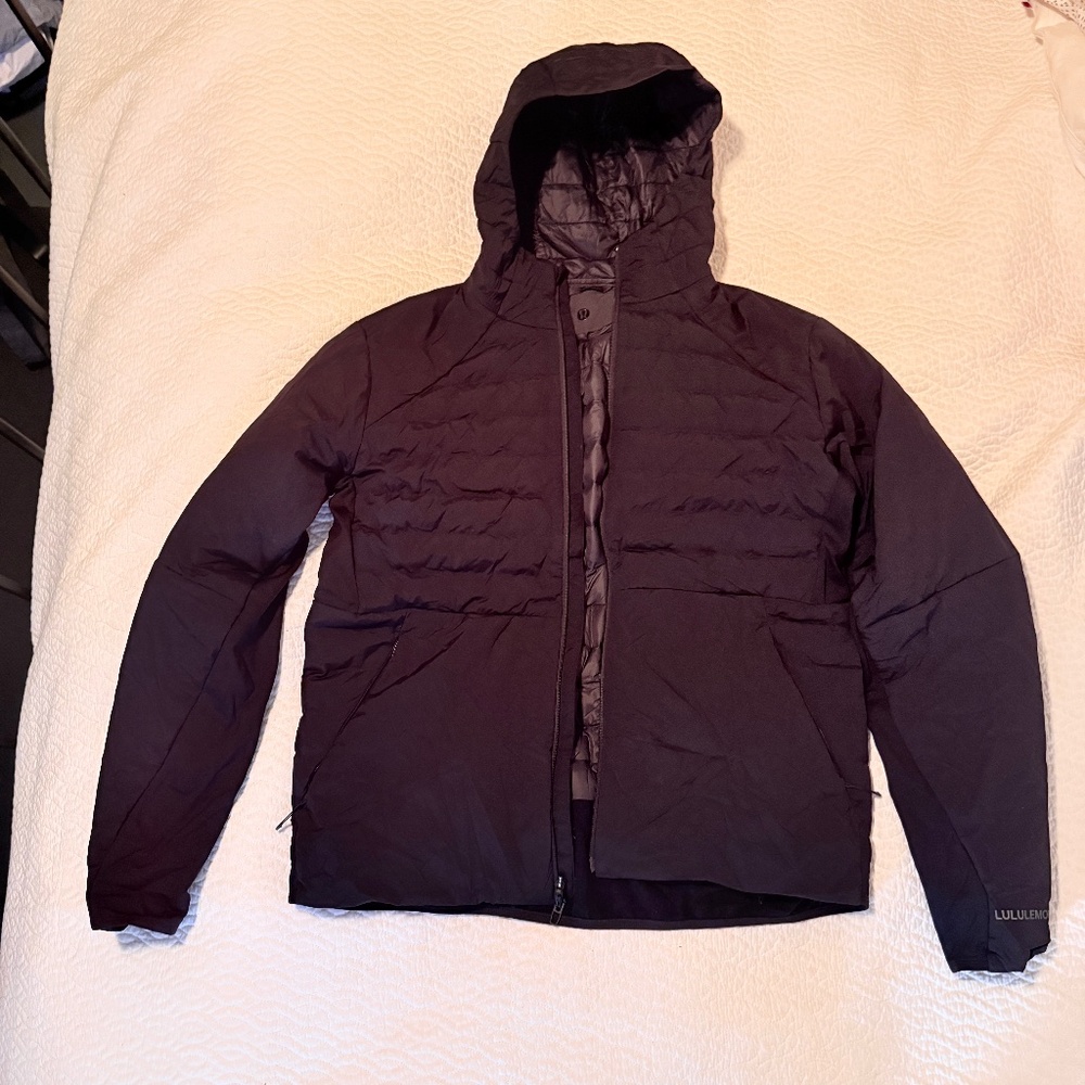 Lululemon Navigation Down Hoodie in Black, new
